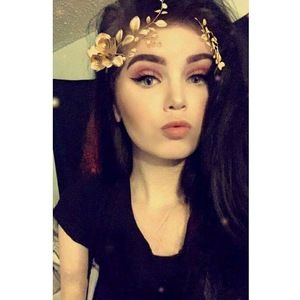 Meet your Posher, Lexie